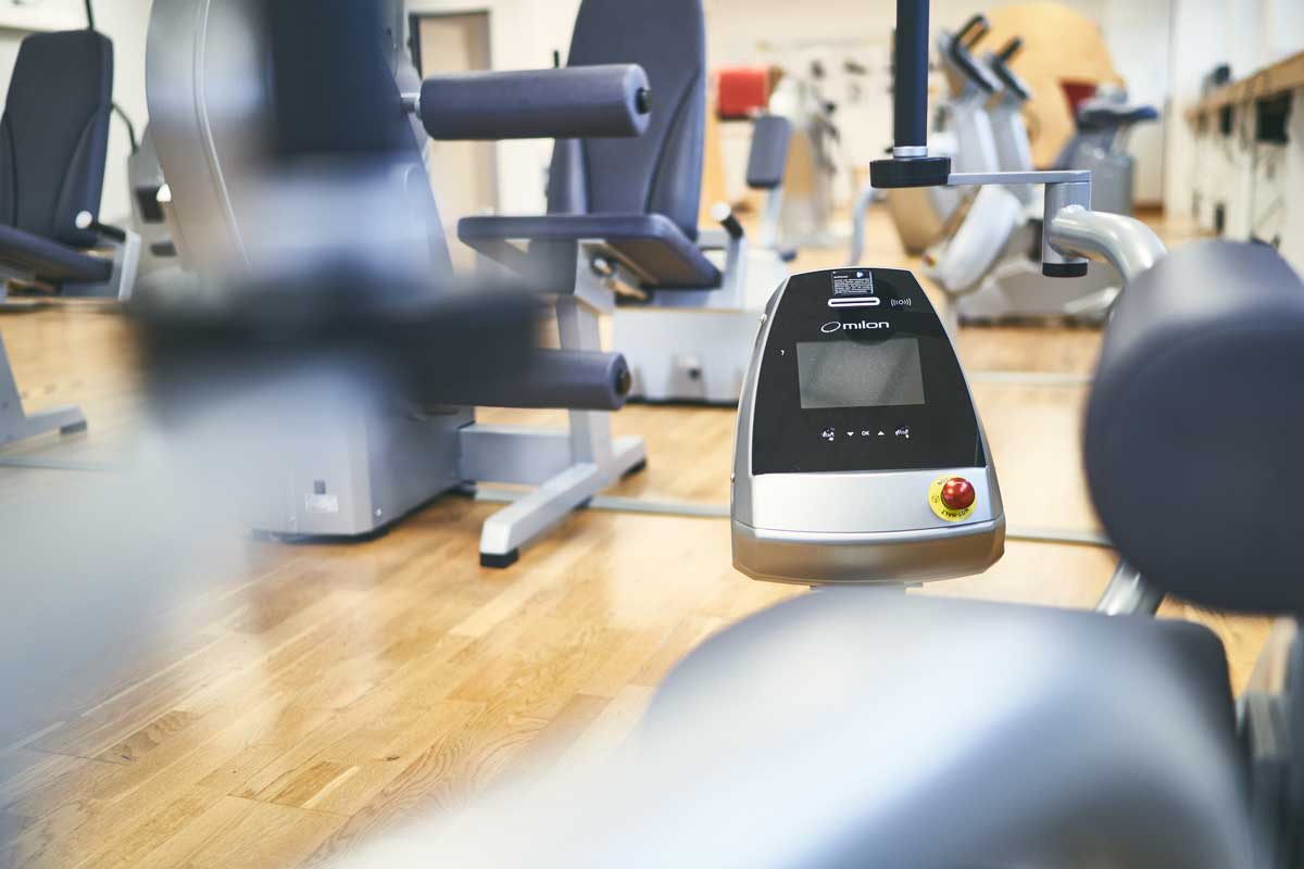 Fitnessgeräte im Fitnesstudio